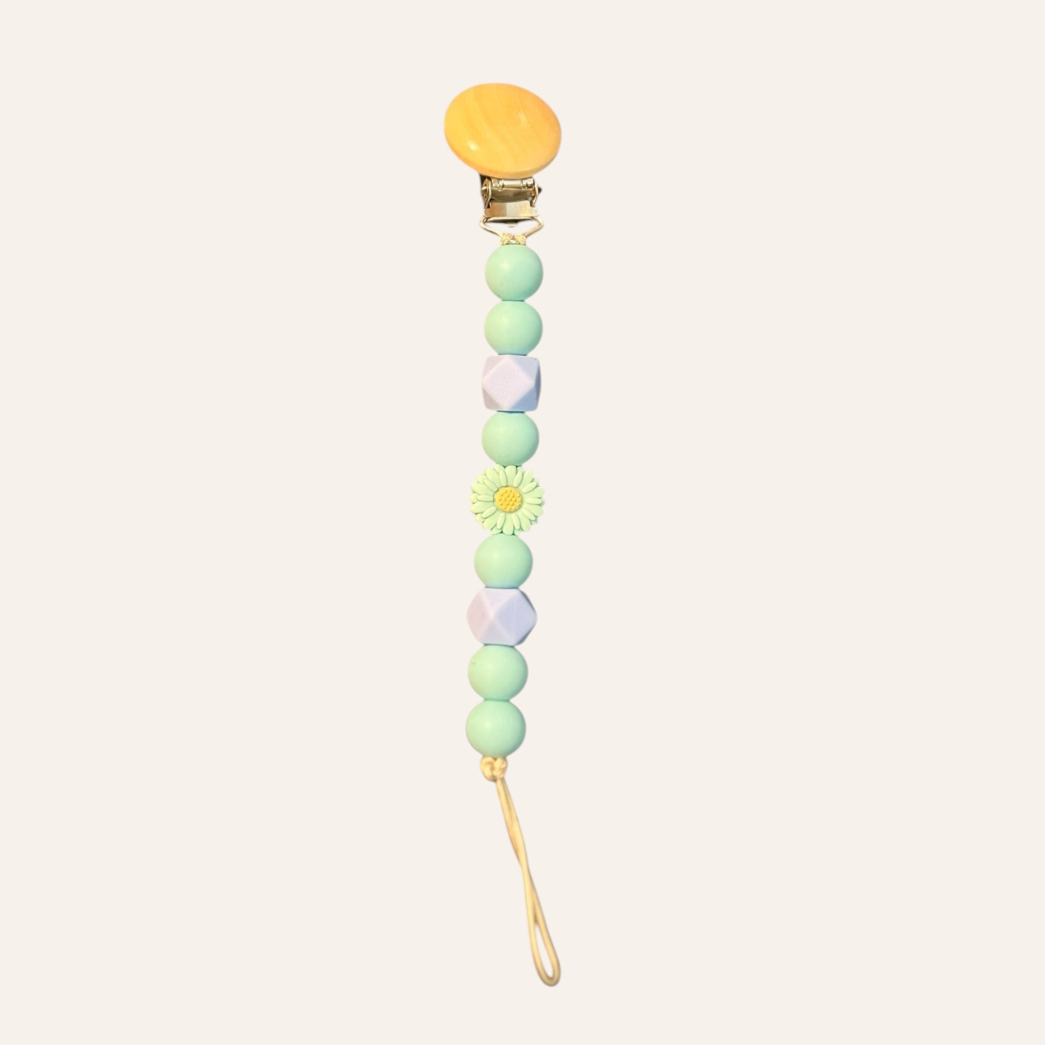 Daisy Pacifier Clip 🌼